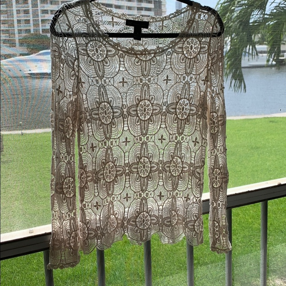 INC 100% lace shirt size M